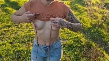 Goldloeckchen159 - Nasser Blowjob in einem griechischen Wald - Uncut