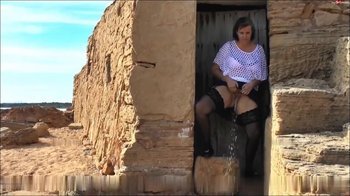 MarleneBloem - Mallorca Pissing Vol. 2
