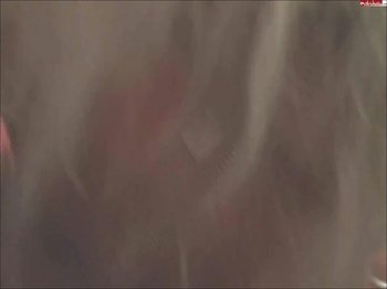 Teeny-Winnie18 - PISSEN IN UMKLEIDEKABINE ABER AUF WAS UNCUT