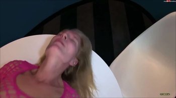Zoey-Jolie - Mein erster Endlos-Orgasmus