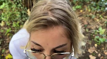 TamyTiger - HARDCORE PUBLIC - Smokey Blowjob direkt beim RHEINFALL