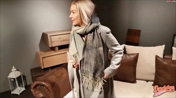 DaddysLuder - Im Möbelhaus blank gezogen