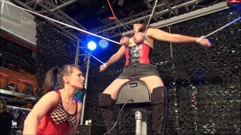 ActionGirl - Bondage-Folter auf dem Sybian Teil 4