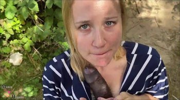 Marie_Hardon - Beim pisssen erwischt und vom BBC rangenommen