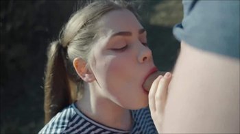Mila-Koch - Mein erster Outdoor Blowjob