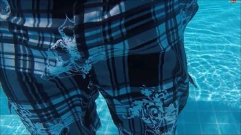 Thessasweet - Public Teenytitten und Schw... Unterwasser