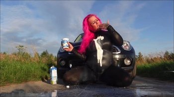 SteffiBlond - VERSAUT NOTGEIL BRAUCHBAR mit pinguinsosse