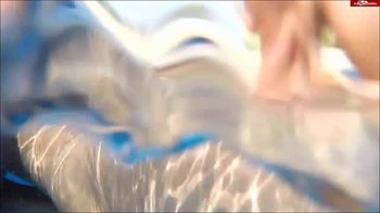 SweetSusiNRW - Heimlich unter Wasser im Hotelpool