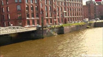 NASTY-NASTIA - Exhibitionistin - In der HH-Speicherstadt