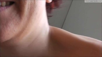 Popp-Sylvie - Creampiefick im Badezimmer