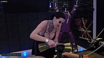Strict_Senz - Miss Alessa Milanos Toilettensklavin im ständer schluckt frische pisse