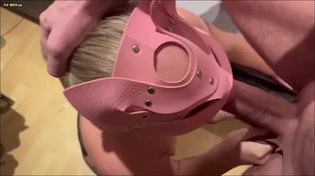 germanmaskedlucie - 20 cm Schwanz Kehlenfick - Harter Blowjob - Spermaladung in meinen Mund - Grobe Benutzung