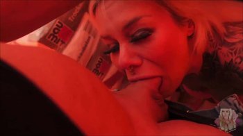 SteffiBlond - Durchgefickt DURCH DEN IDIOTENTEST - Auf einmal war der Lappen weg