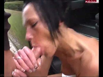 LeonieLasalle - Neuster Outdoor-Blowjob