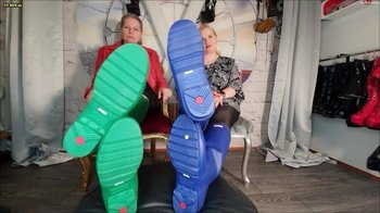 LadyKarame - Unsere Gummistiefel grün und blau