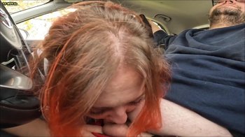 DirtyLina94 - Ich bin schon wieder geil auf seinen Schwanz - Blowjob im Auto