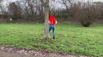 Cat-Coxx - Public Piss an der A2