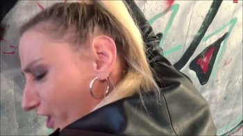 Vika_Viktoria - Hobbyhuren Straßentreff - JEDER darf ohne Gummi ran