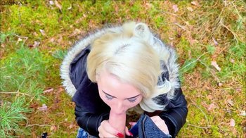 Daynia - PERVERSES FAMILIENFEST - Verbotener OUTDOOR ANALFICK an Omis Geburtstagsfeier und DAS mit IHM