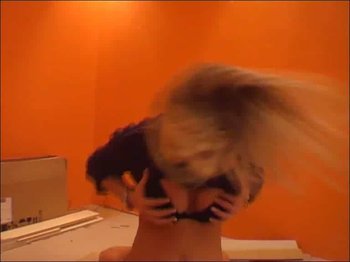 Blondsweety - Fliesenleger einfach