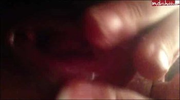 Miss-Doertie - So Nah - Facesitting du Sklavensau