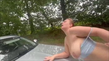 Maja-Meer - Autopanne - Hilf und fick mich