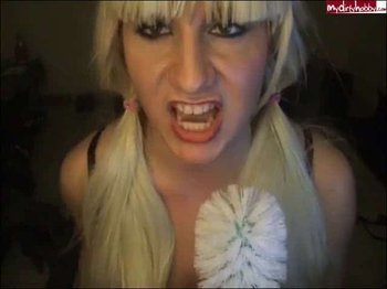 Lena-Loch - Wixx fuer mich du Klobuerste - Aufgepasst