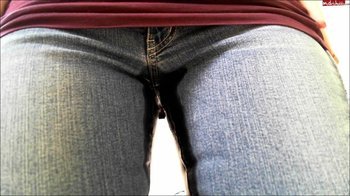 DeineGier - Miss Sixty Jeans richtig nass gepisst