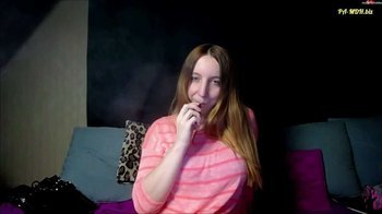 KerryAshley - Smoke Fetisch - Dampf Bitch