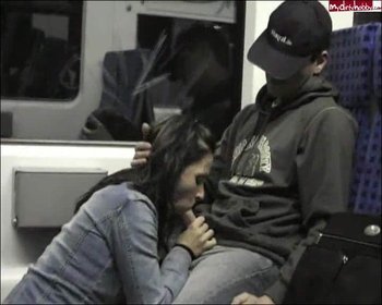 Andrea18 - In der S-Bahn