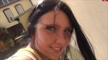 CaroCream - Abschiedsfick unter Nachbarn