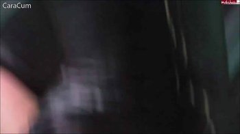 CaraCum - Schamloser Fick in der oeffentlichkeit