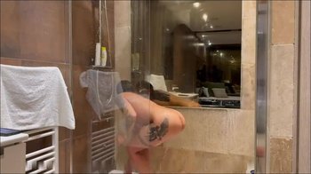 Arya_LaRoca - Wunschvideo - Shower Time