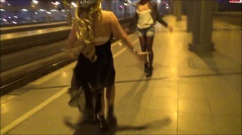 Lena-Loch - Superkrank - Silvester 2013_2014...Koeln HBF - Spermakuss