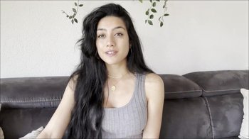 Lotuslady00 - Hallo ich bin Sarah - Ich sag einfach mal Hallo