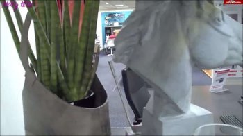 MaryHaze - Absolut Riskanter Public-Blowjob im Möbelhaus