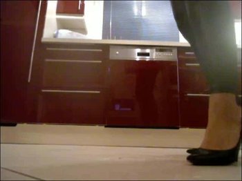 DeineGier - Im Nuttenoutfit gepisst