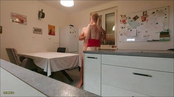 steffigeil - Küche ficken blondes Mädchen