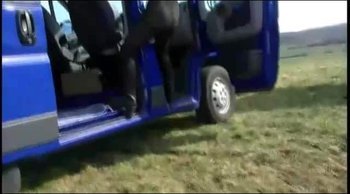 DonnaErotica - Fickbus als Schwanz benutzt