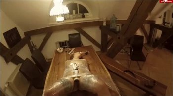 Masken-Lady - POV Zwangsorgasmus und Folienbondage