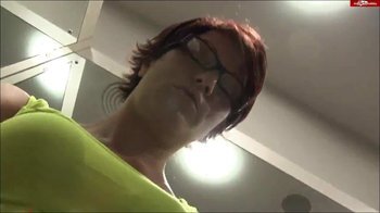 Popp-Sylvie - Fotzen-Action im Kaufhaus