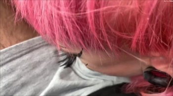 Micky-Bottenberg - Autoblowjob - An vielbefahrener Straße