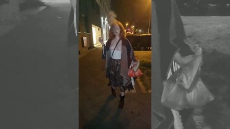 Iva_Sonnenschein - Mitten auf der Straße einfach die Titten ausgepackt - Weil ich´s kann