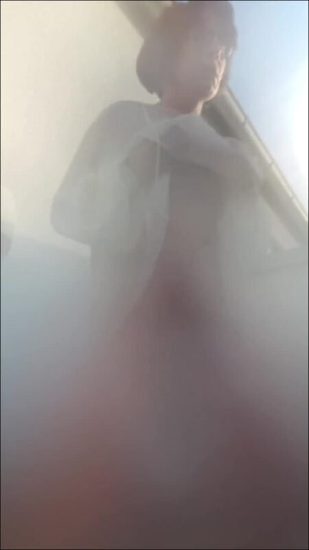 JulieEroticDress - Engel Spritzt Draussen