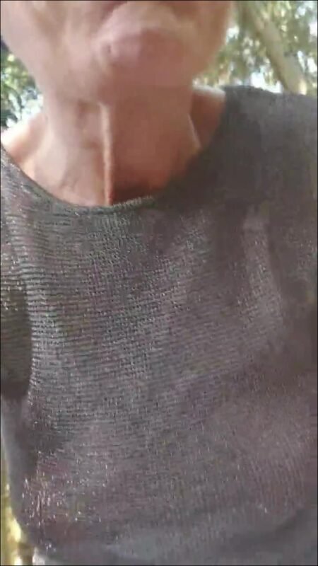 JulieEroticDress - Nackt Im Wald Spritzen Und Obenohne.nach Hause Fahren