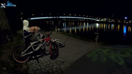 DedeDeville - Riskanter Und Schneller sex in Der Öffentlichkeit Mit Meinem Stiefbruer