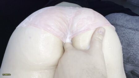 Buttology89 - Schmier meinen runden arsch