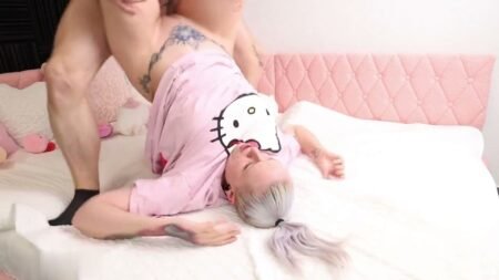 sarah_sky_official - Er nimmt mich hart von allen Seiten, wie er es braucht und ich gebe mich ihm hin