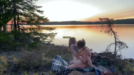 Sessa_Skye - Outdoor Sex Am Wasser