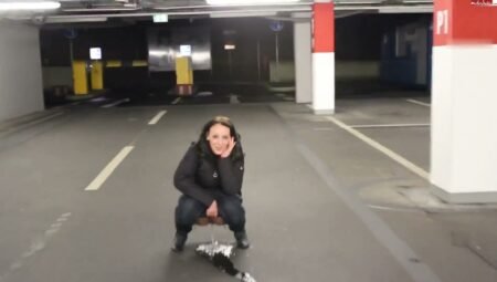 FetishWorld - NS im Parkhaus